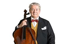 Cellist Thomas Beckmann