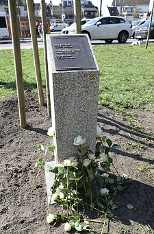 Die Stele erinnert an die Opfer der Geiselnahme von Gladbeck im August 1988