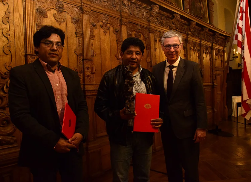 Verleihung des 16. Bremer Solidaritätspreises an Martín und Víctor Fernández Guzmán 