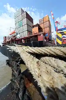 Hafenspiegel 2018 © bremenports GmbH & Co. KG