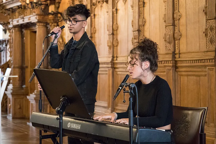 Alicia Groß und Georgi Simeonov sorgten mit ihrer Musik für Begeisterung