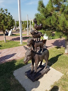 Die Skulptur der Bremer Stadtmusikanten steht seit 2018 im Städtepartnerschaftspark in Izmir