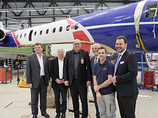 v.l.: Dr. Nicolas von Mende, Uwe Nullmeyer, Bürgermeister Dr. Andreas Bovenschulte, Harm Milster (stv. Aufsichtratsvorsitzender der Atlas Air Service AG) und Marco Pfleging