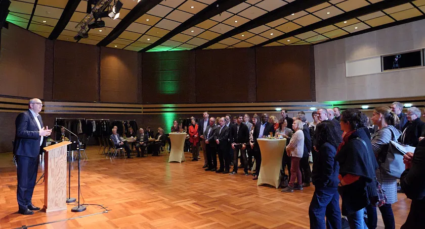 Bürgermeister Andreas Bovenschulte bei seinem Grußwort auf dem Neujahrsempfang