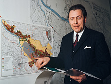 Stefan Seifriz, Bremer Senator für das Bauwesen von 1969 bis 1979