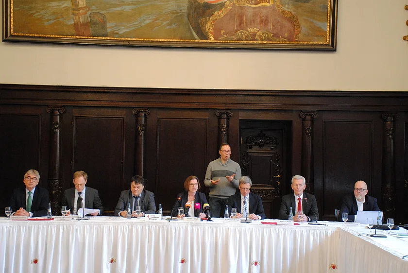 Pressekonferenz zu den Auswirkungen von Corona auf die Wirtschaft – Wie kann den Unternehmen in Bremen geholfen werden?