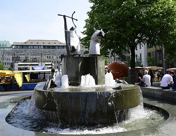 Der Neptunbrunnen auf dem Domshof | Foto: Senatspressestelle