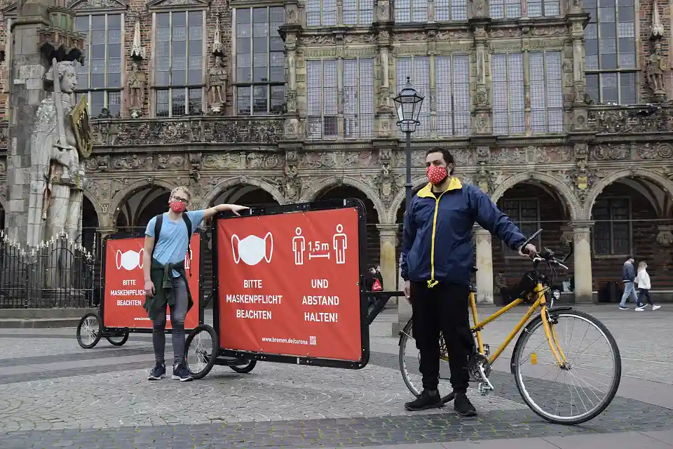 Aktionsfahrräder mit Banner