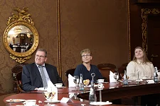 Lothar Remme mit seiner Ehefrau Petra Remme und seiner Tochter Svenja Remme