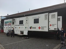 Das Impfmobil wird in Vegesack vorbereitet. Das Impfmobil wird in Vegesack vorbereitet. Foto: Herwig Renkwitz (DRK)