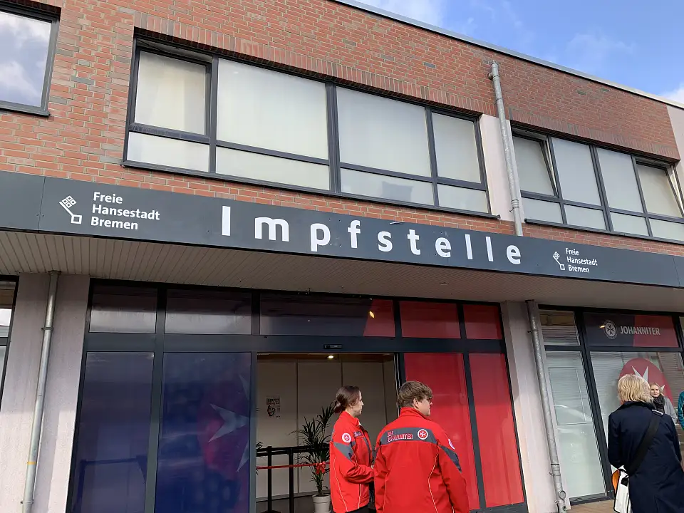 Eingang der Impfstelle in Bremen Oslebshausen. Foto: Gesundheitsressort