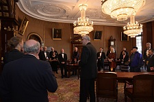 Bürgermeister Dr. Andreas Bovenschulte bei der Begrüßung der Diplomatinnen und Diplomaten. Foto: Senatspressestelle