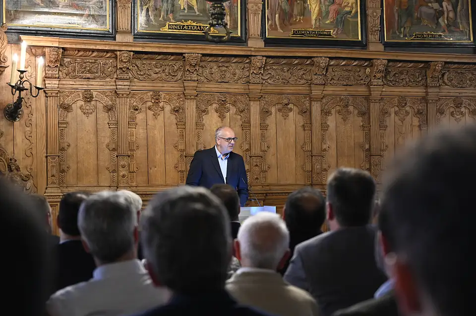 Bürgermeister und Senator für Religionsangelegenheiten Dr. Andreas Bovenschulte.