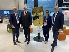 OHB SE auf der ILA Berlin: (v.l.n.r.) Hans J. Steininger, Vorstandsvorsitzender MT Aerospace AG, Bürgermeister Dr. Andreas Bovenschulte, Sabine von der Recke, Vorstand bei OHB System AG und Marco Fuchs, Vorstandsvorsitzender OHB SE. Foto: Senastpressestelle