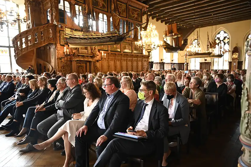 Ihren 100. Geburtstag hat die Arbeitnehmerkammer Bremen am gestrigen Abend in der Oberen Rathaushalle gefeiert. Foto: Senatspressestelle