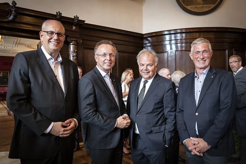 Eröffnung des Musikfestes, Personen v. l. n. r.: Dr. Andreas Bovenschulte, Lutz Oelsner, Prof. Thomas Albert, René Paas, Foto: Hannes von der Fecht