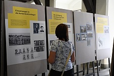 Die Ausstellung des Dokumentations- und Kulturzentrums Deutscher Sinti und Roma wird bis zum 25. September 2022 zu sehen sein. Foto: Senatspressestelle