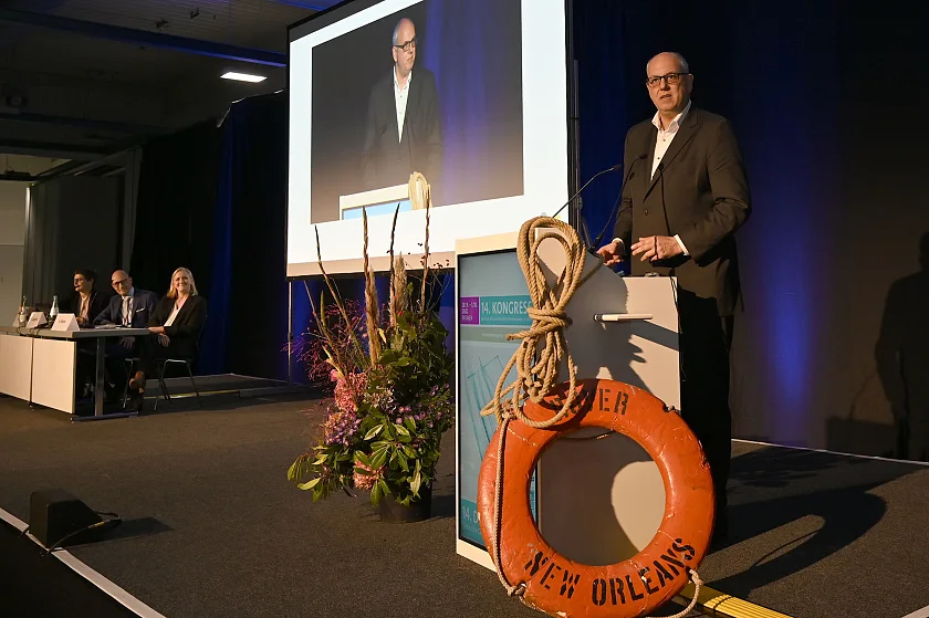 Bürgermeister Andreas Bovenschulte eröffnete den Kongress Palliativversorgung - Segeln hart am Wind. Foto: Senatspressestelle