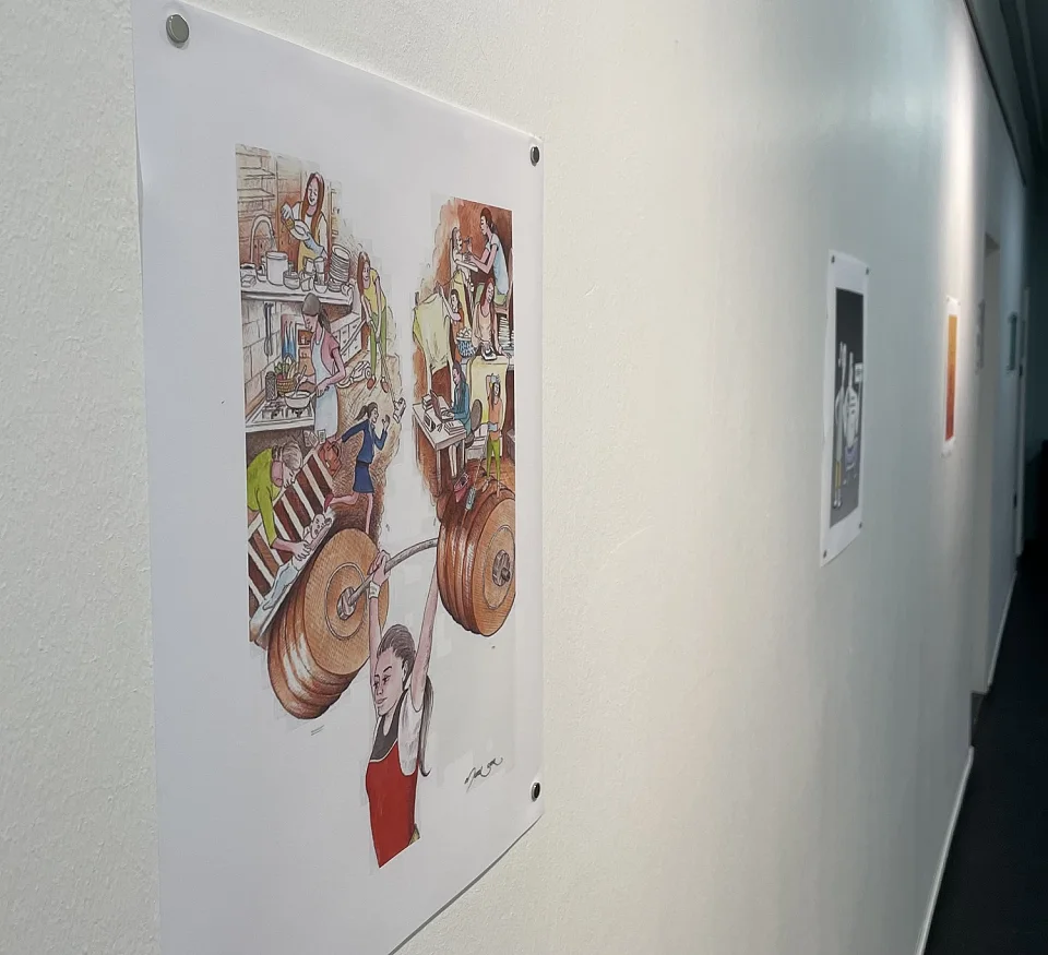 Ausstellung der Ergebnisse des internationalen Karikaturenwettbewerbs zur Gleichstellung aus Izmir in der Volkshochschule Bremen. Foto: Senatspressestelle