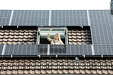 Solarenergie: schützt nicht nur das Klima, sondern reduziert auch die Strom- und Heizkosten. Foto: Alexander Fanslau, energiekonsens