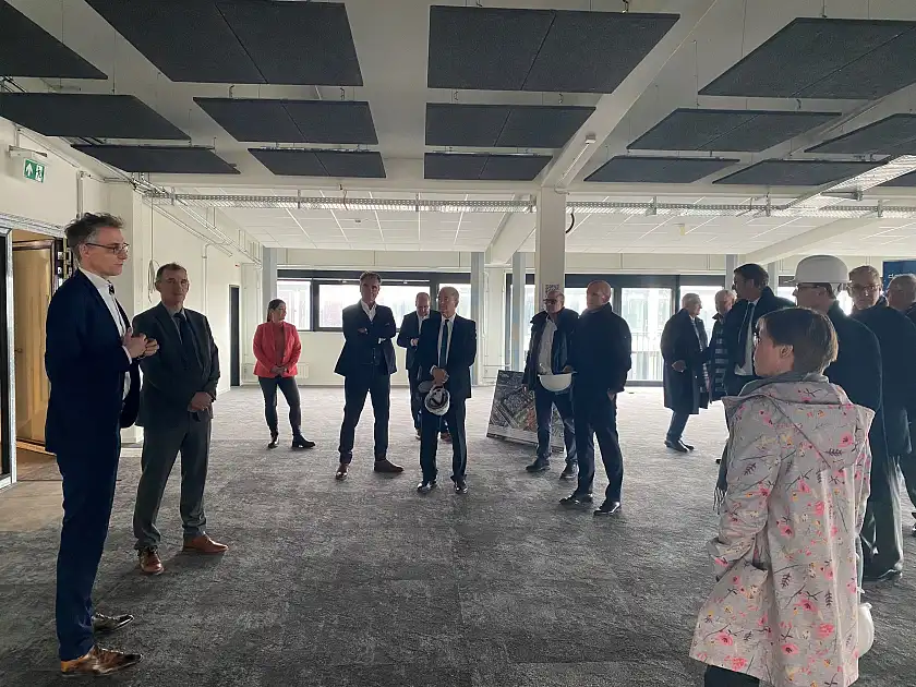 Dr. Martin Hagen (Staatsrat bei Der Senator für Finanzen) zusammen mit dem Verwaltungsrat von Dataport im Alten Tabakspeicher. Foto: Finanzressort