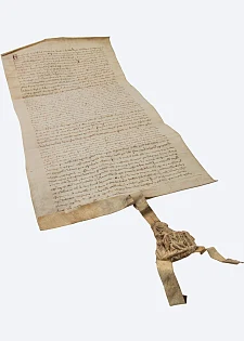 StAB 1-Z 1294 Juli 6. König Erik II. von Norwegen privilegiert den Handel Bremens und der Hanse in seinem Reich Handelsverträge mit Auswärtigen sicherten dem Hansehandel den Marktzugang in fremden Reichen. So auch in Norwegen, wo Bremen schon vor der Hanse aktiv war und 1294 durch König Erik II. mit den Hansestädten durch eine gesiegelte Urkunde privilegiert wurde. Norwegen war mit dem Bergener Kontor einer der Eckpunkte des Hansehandels v.a mit Stockfisch. Foto: Staatsarchiv