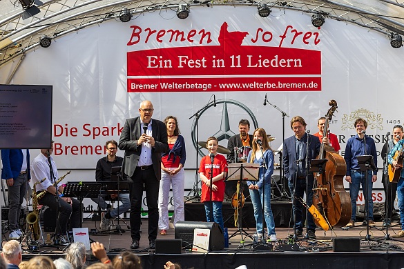 Bürgermeister Bovenschulte eröffnet die Bremer Welterbetage. Foto: Senatspressestelle / Patric Leo