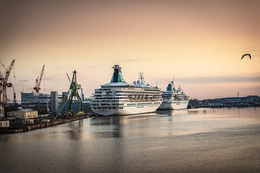 Das Columbus Kreuzfahrtterminal Bremerhaven. Foto: momentkonserve, fotografischer betrieb | Bernd Langer