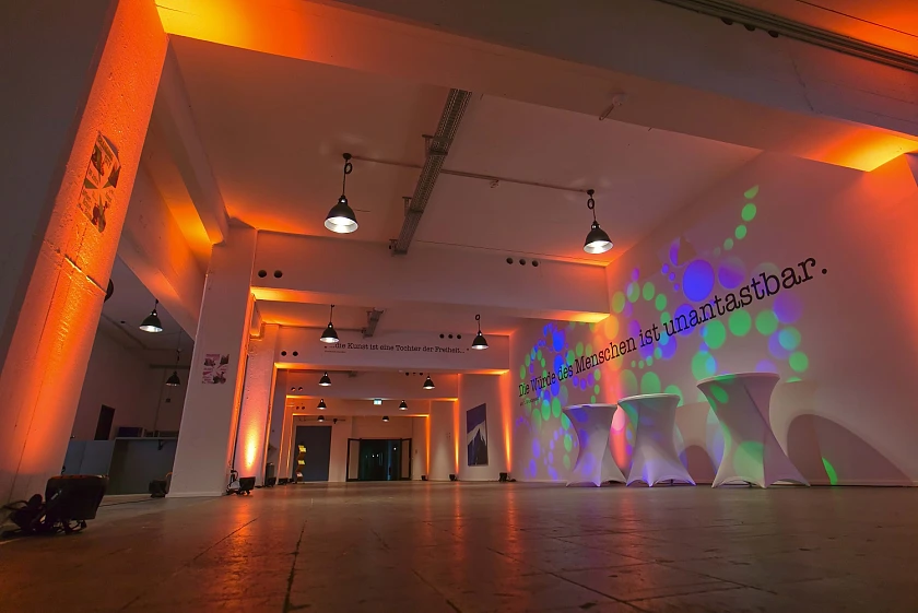 Blick ins Foyer. Foto: Arne Burhop