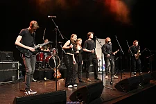 Eine von insgesamt fünf Band an diesem Abend: Rays. Foto: Senatspressestelle