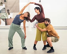 TheaterKollektivBremen (v.l.n.r.): Magali Sander Fett, Neus Ledesma Vidal, Timoleon Papadopoulos: Foto: Ralf Kokemüller