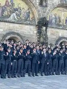 Die Anwärterinnen und Anwärter leisteten ihren Eid auf das Grundgesetz. Foto: Innenressort