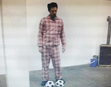 Acryl und Papier auf Leinwand. 