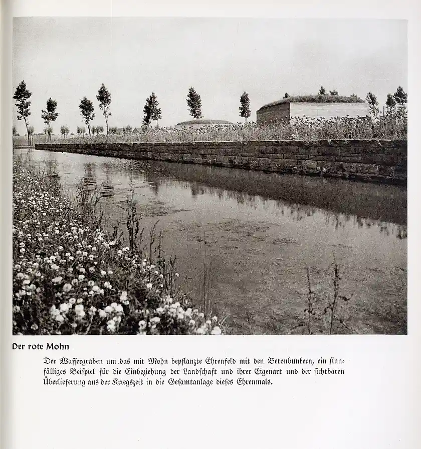 Der deutsche Soldatenfriedhof in Langemarck 1938. 
