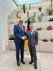 Bürgermeister Andreas Bovenschulte und der Botschafter Mexikos, Francisco Quiroga Fernández. 