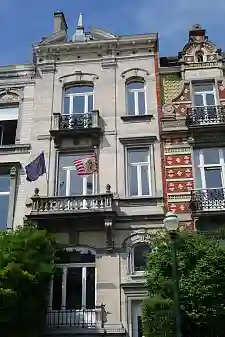 Mit gehisster Speckflagge: Die Landesvertretung Bremens in Brüssel. 