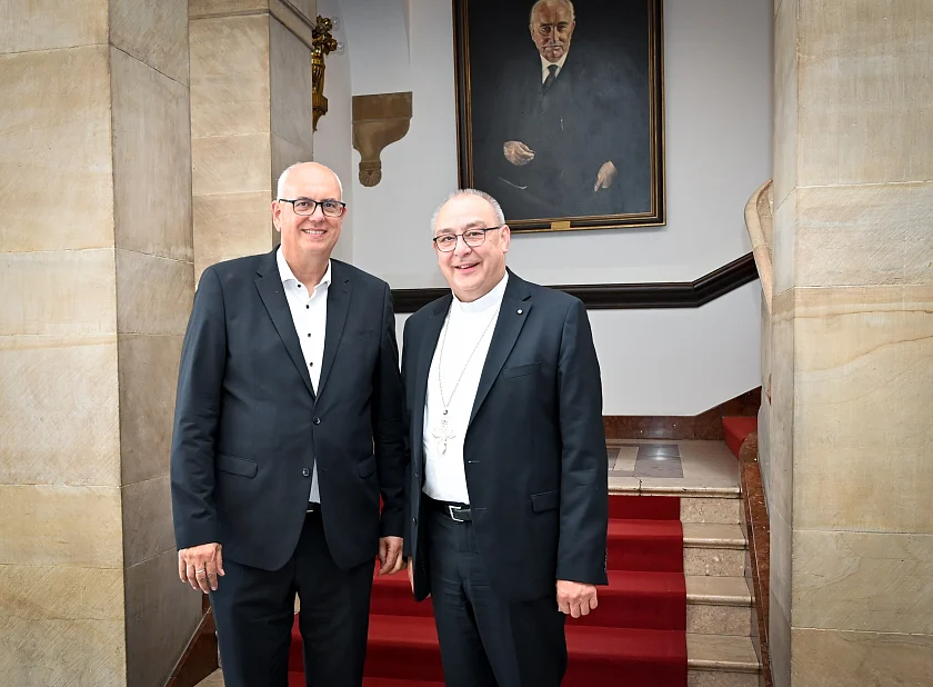 Bürgermeister Andreas Bovenschulte und Bischof Dominicus.