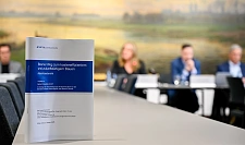 Der Abschlussbericht der Senatskommission. 