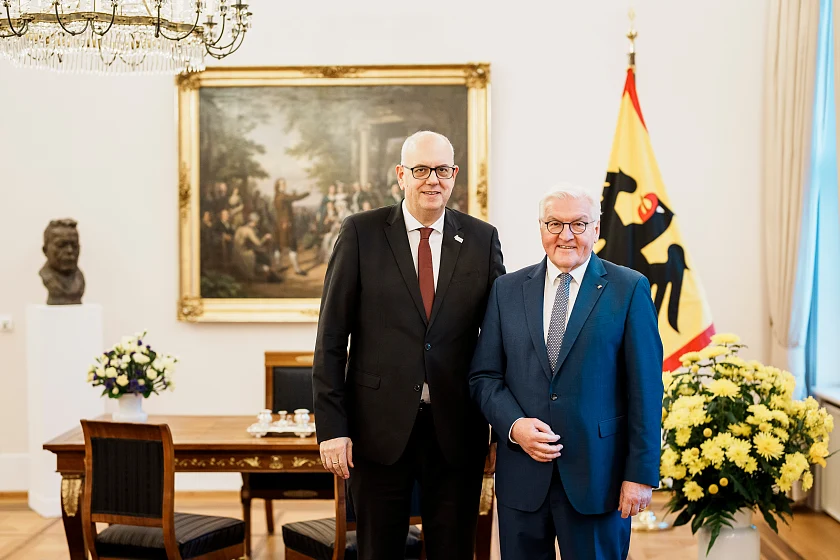 Antrittsbesuch beim Bundespräsidenten: Bürgermeister Andreas Bovenschulte trifft Frank-Walter Steinmeier in seiner Rolle als Bundesratspräsident.