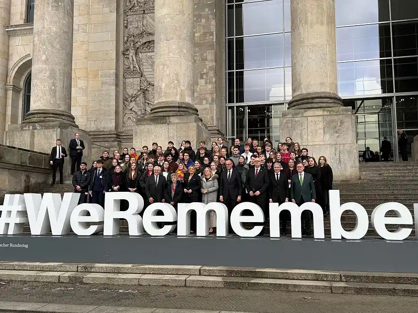 #WeRemember: Erinnerung an die Opfer des Nationalsozialismus im Deutschen Bundestag. 