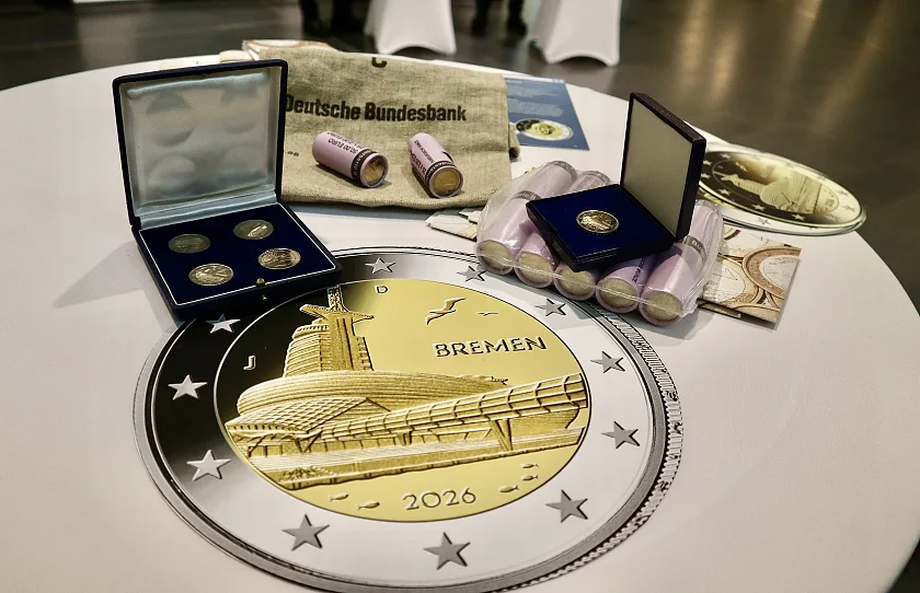 Die neue Bremen-Gedenkmünze mit dem Klimahaus als Motiv.