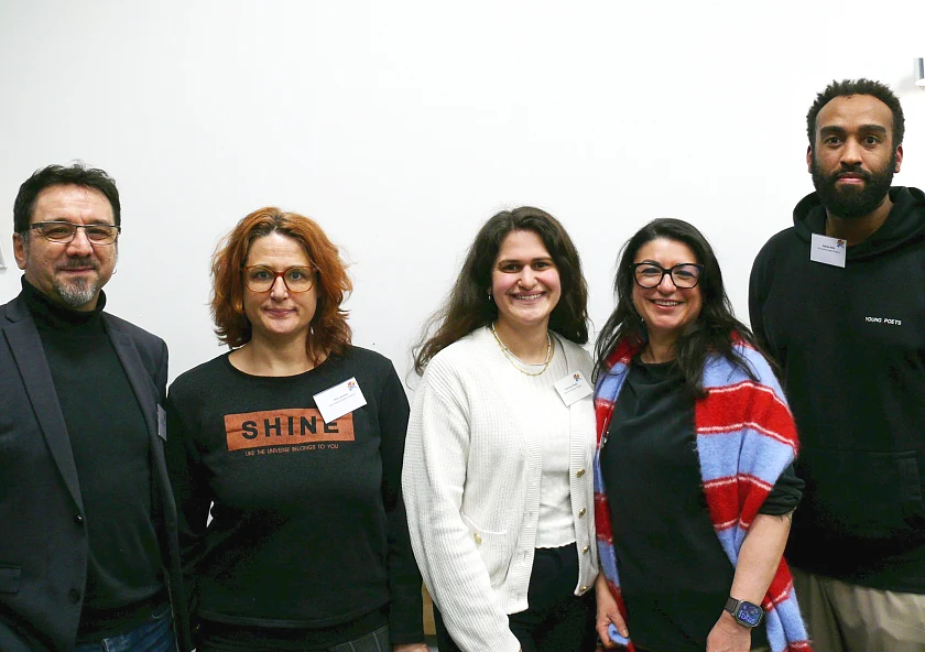 Die neuen Vorstandsmitglieder des Bremer Rats (von links): Birol Sertkük, Mira Levinson, Carmen Hadj, Selda Kaiser und Adrian Adu. 