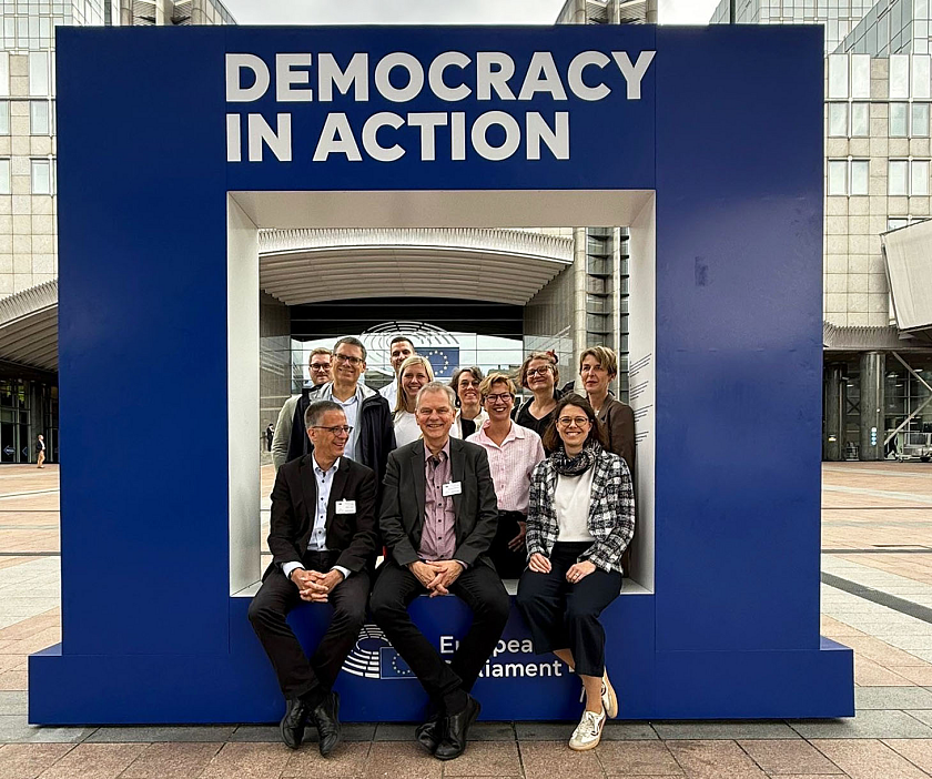 Die Delegation des Arbeits- und Sozialressorts mit Senatorin Dr. Claudia Schilling (3.v.l.) beim Besuch in Brüssel. 
