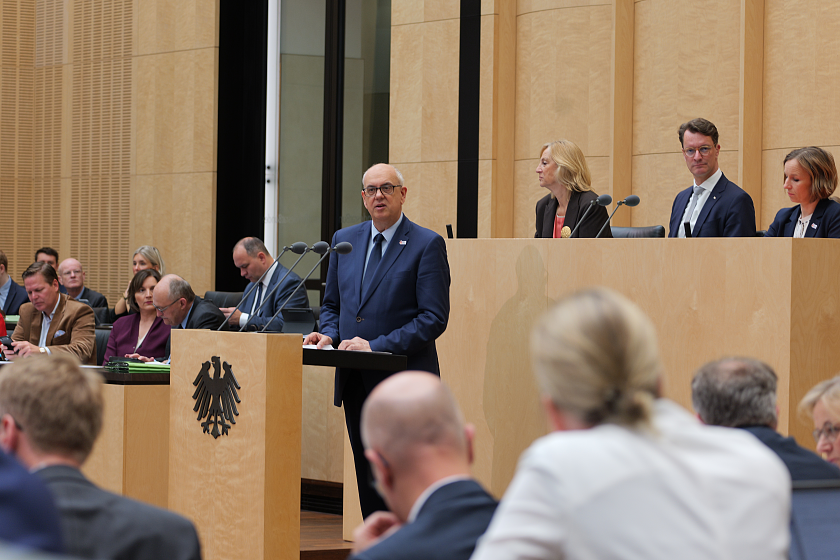 Bürgermeister Andreas Bovenschulte im Bundesrat.