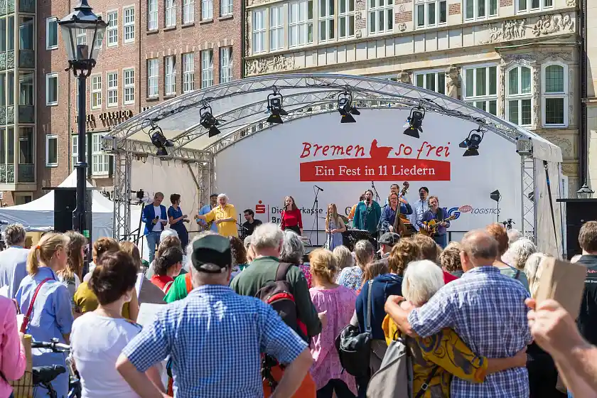 Blick auf die Bühne - "Bremen so frei" 2019 | Foto: Patrick Leo 