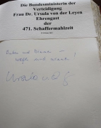 Ursula von der Leyens Eintrag in das Goldene Buch der Freien Hansestadt Bremen