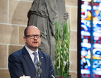 Pawel Adamowicz, der Stadtpräsident der Bremer Partnerstadt Danzig würdigte Koschnick als Brückenbauer für die Versöhnung zwischen Deutschland und Polen